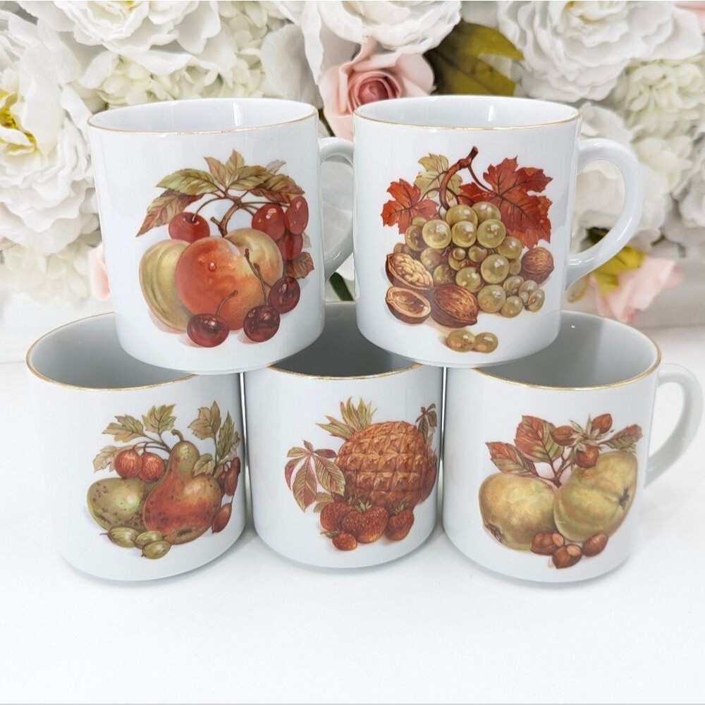 Bareuther Waldsassen Autumn Fruits Nuts Vintage Set of 5 Coffee Cups Gold Rimmed